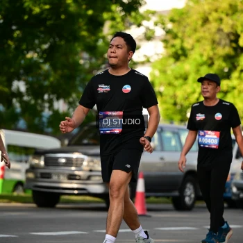 Runner Photo 4059291