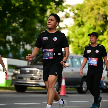 Runner Photo 4059300