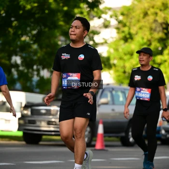 Runner Photo 4059305