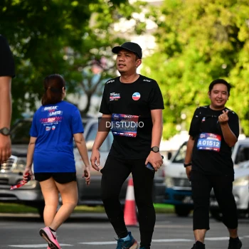 Runner Photo 4059315
