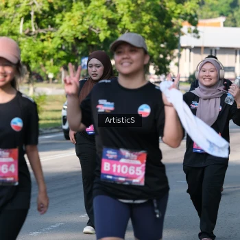 Runner Photo 4059319