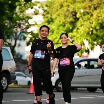 Runner Photo 4059330