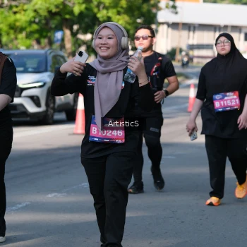 Runner Photo 4059332