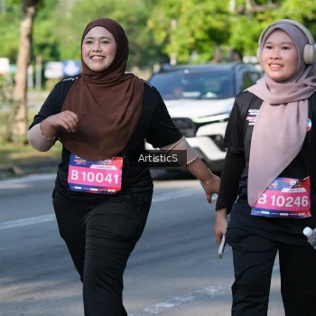 Runner Photo 4059354