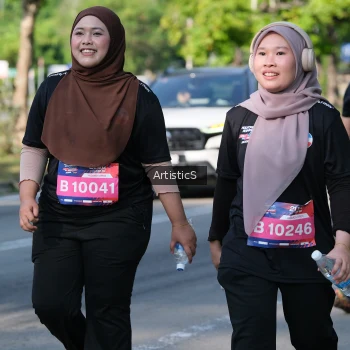 Runner Photo 4059360
