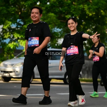 Runner Photo 4059362