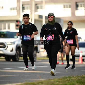 Runner Photo 4059373
