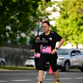 Runner Photo 4059376