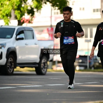 Runner Photo 4059383