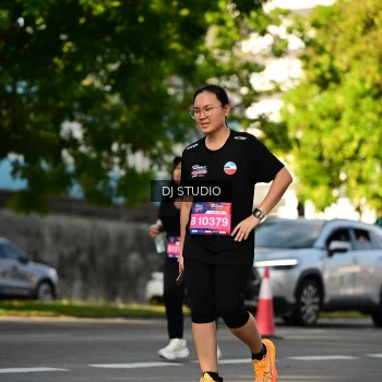 Runner Photo 4059385