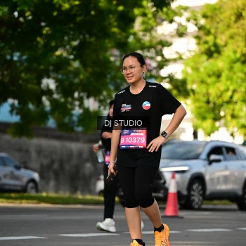 Runner Photo 4059388