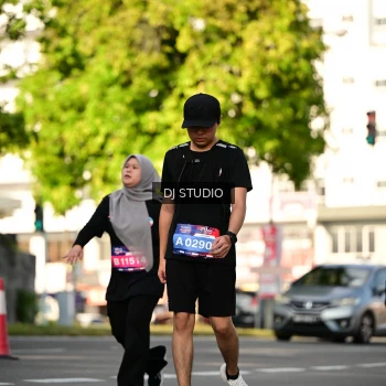 Runner Photo 4059396