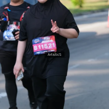 Runner Photo 4059405