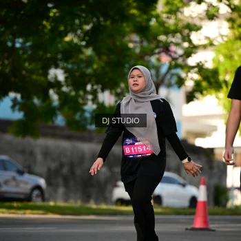 Runner Photo 4059408