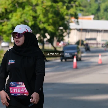Runner Photo 4059409