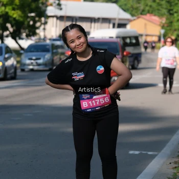 Runner Photo 4059416