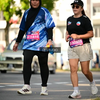 Runner Photo 4059425