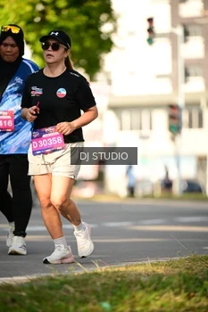 Runner Photo 4059436