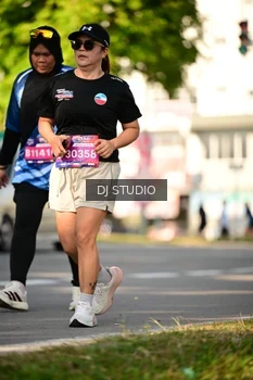 Runner Photo 4059456