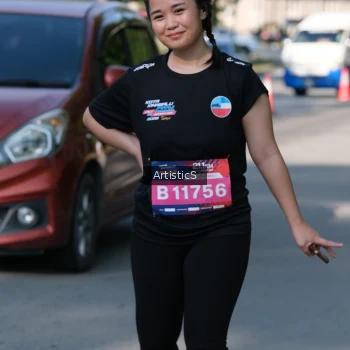 Runner Photo 4059466