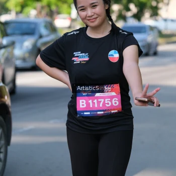 Runner Photo 4059475