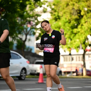 Runner Photo 4059476