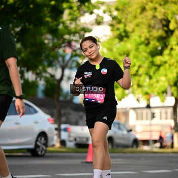 Runner Photo 4059480