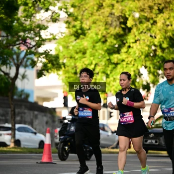 Runner Photo 4059489
