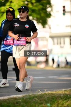 Runner Photo 4059497