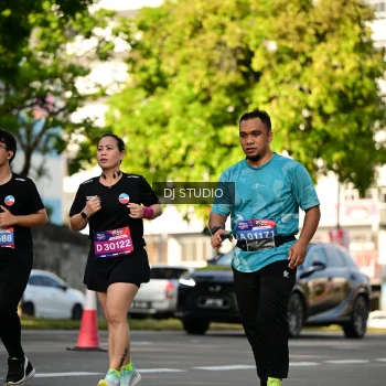 Runner Photo 4059501