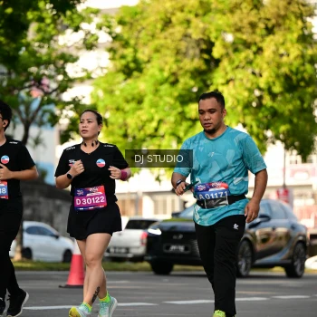 Runner Photo 4059503