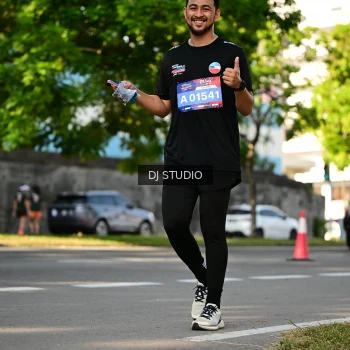 Runner Photo 4059506