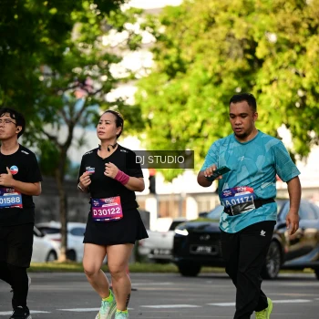 Runner Photo 4059520