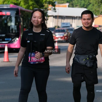Runner Photo 4059548