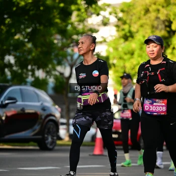 Runner Photo 4059574
