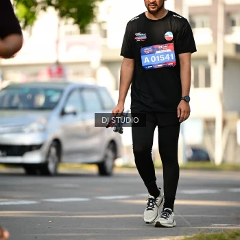 Runner Photo 4059602