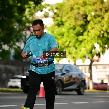 Runner Photo 4059606