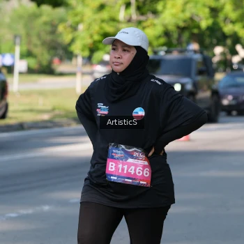 Runner Photo 4059611
