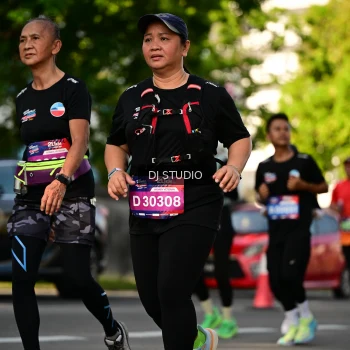 Runner Photo 4059630
