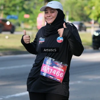 Runner Photo 4059639