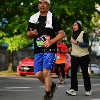 Runner Photo 4059659