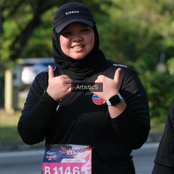 Runner Photo 4059674