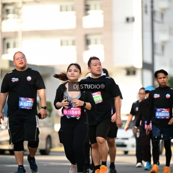 Runner Photo 4059675