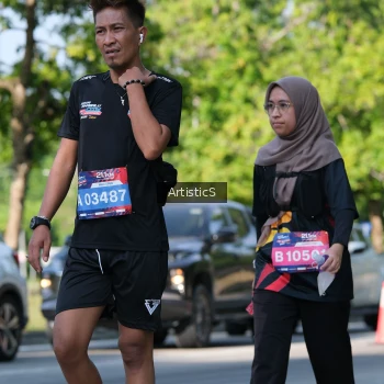 Runner Photo 4059679