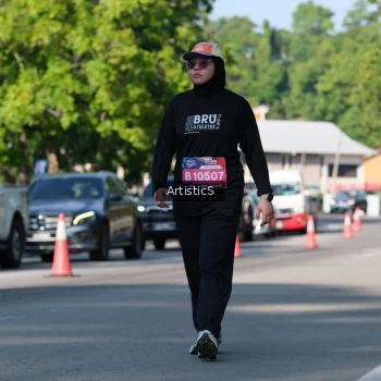 Runner Photo 4059710