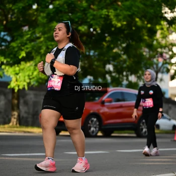 Runner Photo 4059712