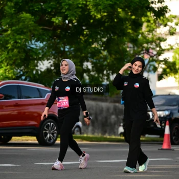 Runner Photo 4059717