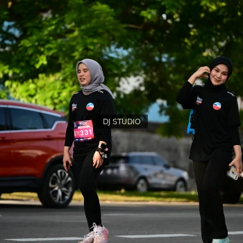 Runner Photo 4059724