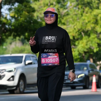 Runner Photo 4059750