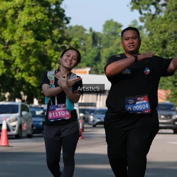 Runner Photo 4059810